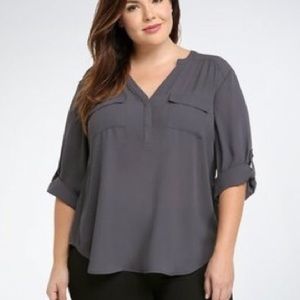 Torrid Grey Georgette 3/4 Sleeve Top